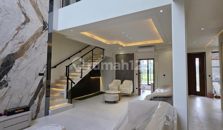 Rumah baru Full furnished di Cluster Xandari Summarecon Bandung