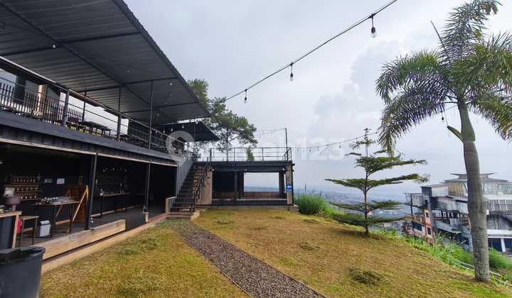 Business Space Suitable for Cafe with City View in Dago Pakar, Bandung