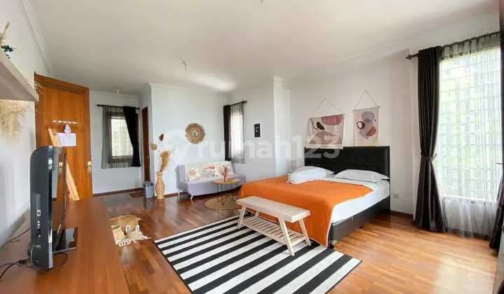 Rumah Modern Minimalis Furnished Di Resor Dago Pakar, Bandung