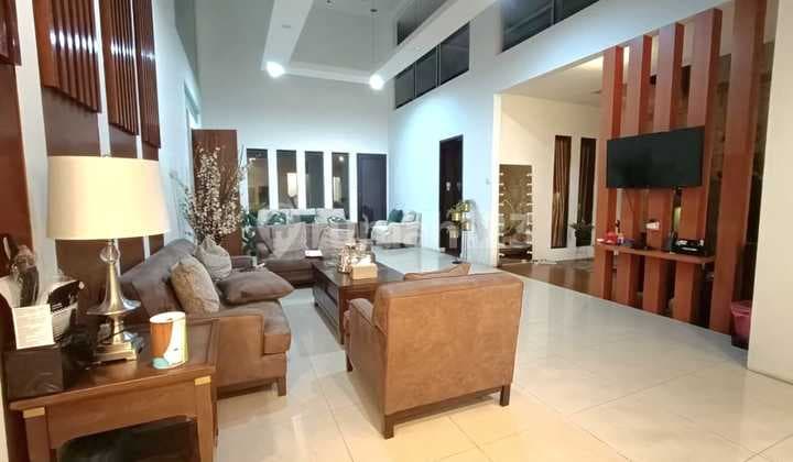 Rumah Keren dan Harga Sangat Turun di Singgasana Pradana, Bandung