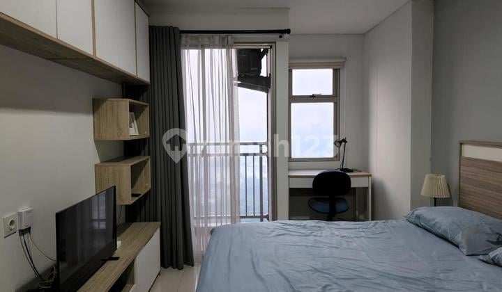 Sewa Apartemen Springwood Studio Besar Alam Sutra