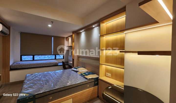 Sewa Apartemen Collins Boulevard Grand Studio Pertahun