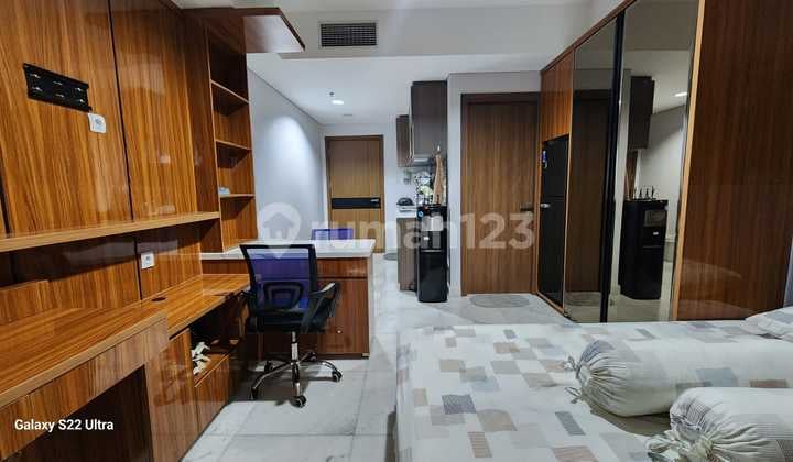 Sewa Apartemen The Smith Alam Sutra Dekat Binus