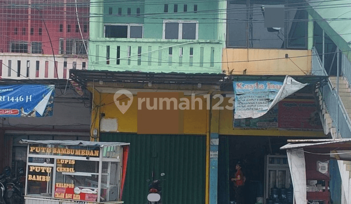 (JKTS827) For Rent 2-Story Shop House on Prambanan Raya Street, Cibodas