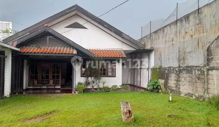 (JKT871) Dijual Rumah Luas di Curug Kulon Kecamatan Legok