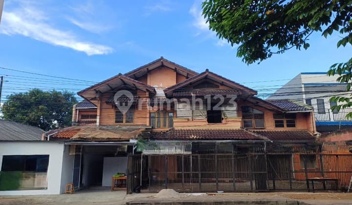 (JKTS1291) Kiosk & Spacious Building for Rent in Nusa Jaya, Tangerang