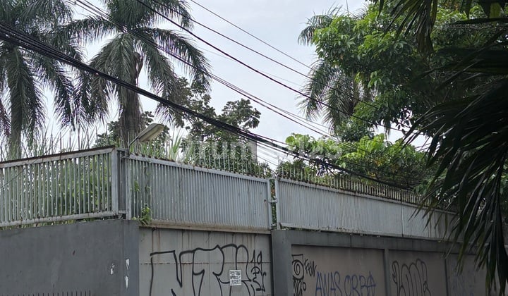 Selling Mainroad Plots in Mekar Wangi, Suitable for Building Shophouses, Tutoring Places, Cafes, Offices.