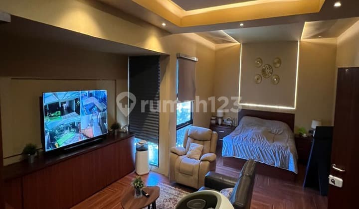 Jual Rumah Mewah Siap Huni Full Furnished Sariwangi Rumah Furnished Bagus SHM - Sertifikat Hak Milik di Sariwangi, Sariwangi