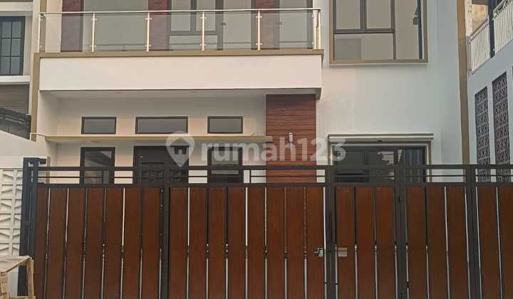 Brand New Rumah Bagus, Modern Siap Huni Di Nusaloka Bsd