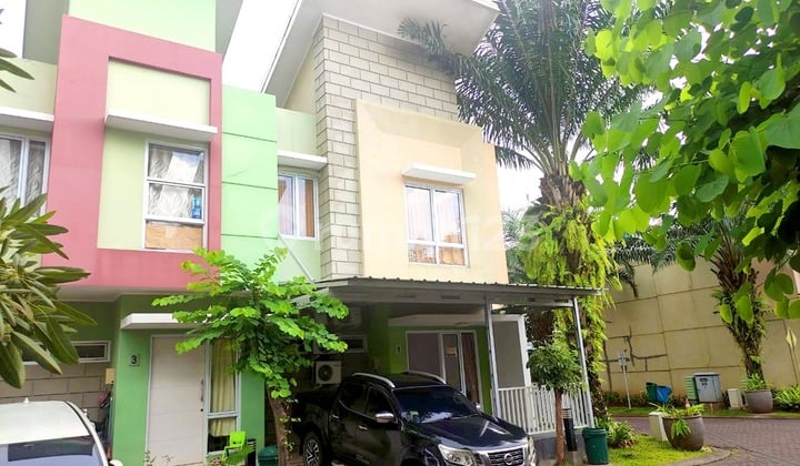 DIJUAL/SEWA RUMAH HOEK FULL FURNISHED DI ARCADIA VILLAGE, GADING SERPONG