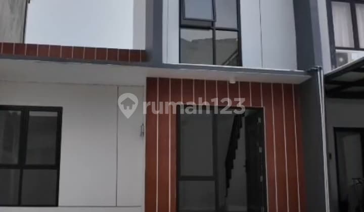 Rumah Baru Design Cantik di Pamulang 2 Lantai Rapih Siap Huni