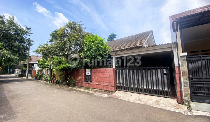 Dijual Rumah Siap Huni Bebas Banjir di Ciputat, Tangerang Selatan