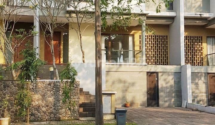 DIJUAL RUMAH BAGUS SIAP HUNI SEMI FURNISHED DI DE PARK BSD