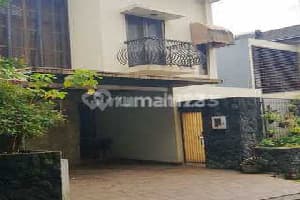 Rumah Modern 2 Lantai Siap Huni di Lebak Bulus