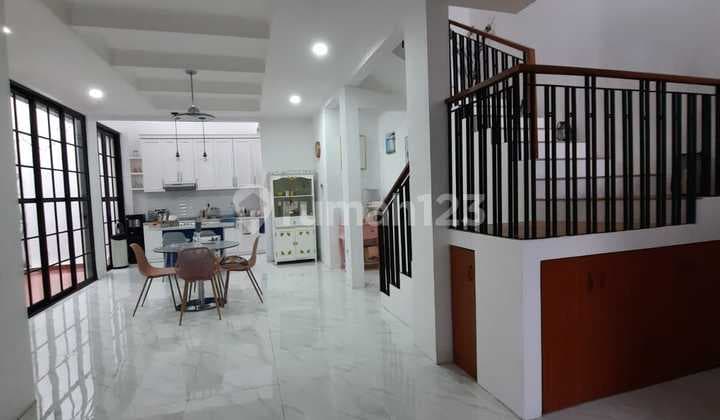 Rumah SHM Bagus di Graha Raya Bintaro
