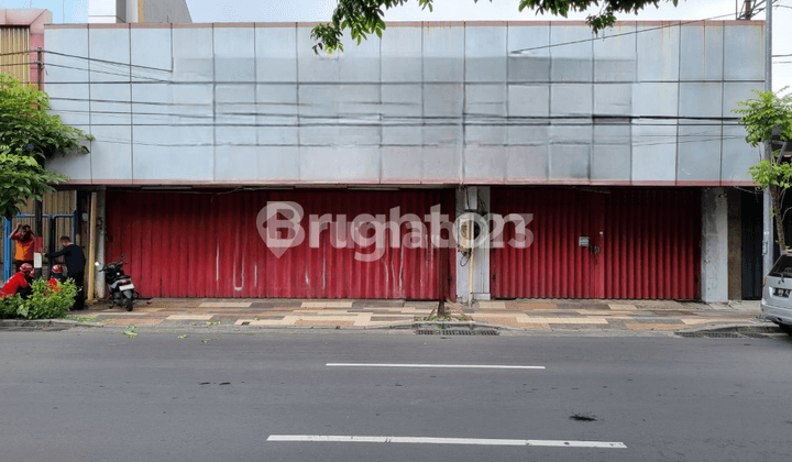 Strategic Showroom in Business Center, Raya Kertajaya-Surabaya