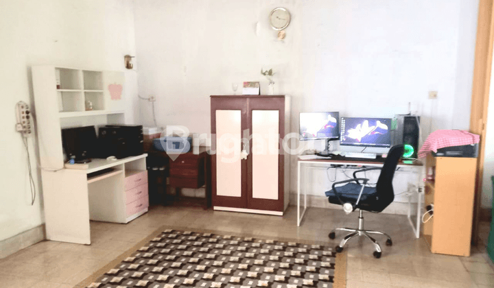 Rumah Terawat & Siap huni Untung Suropati-Surabaya