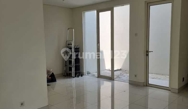 Rumah Baru Siap Huni, Grand Pakuwon-Surabaya