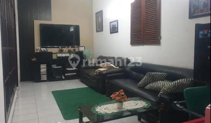 Rumah pusat kota dekat pucang anom, manyar, Manyar Sambongan-Surabaya