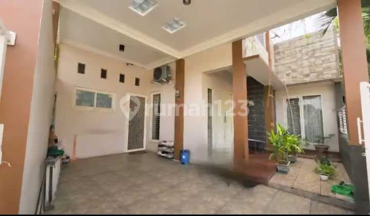 Rumah 2 Lantai Siap Huni, Puri Lidah Kulon-Surabaya