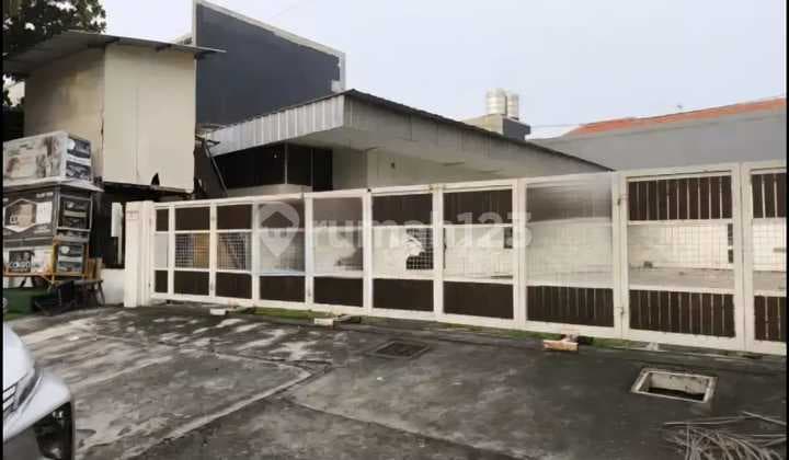 Rumah Strategis untuk Usaha, Ketintang Madya-Surabaya