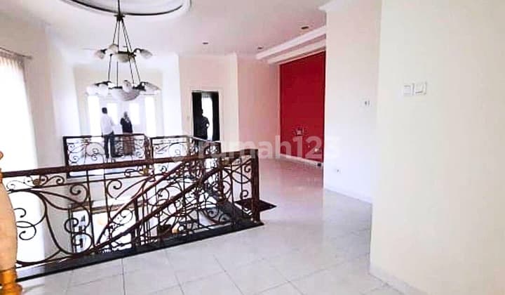 Rumah Classic, Bagus & Siap Huni, Tenggilis Utara-Surabaya