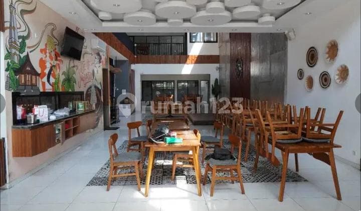 Ruko 3 Lantai Strategis & Dekat SMA 2, Jalan Pacar-Surabaya