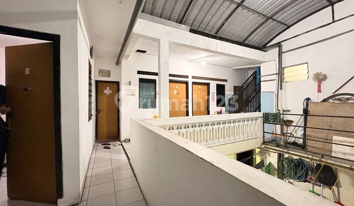 Dijual Rumah Kost Aktif & Strategis, Karang Menjangan-Surabaya