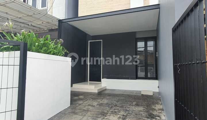 Dijual Rumah 3Lt di Asia Baru, Uk 5X20m2, Harga Rp 2.5M.