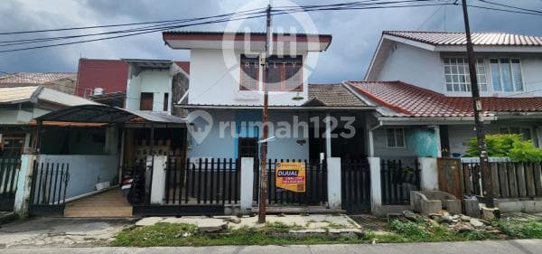 For Sale Spacious Strategic House in Pekayon Bekasi