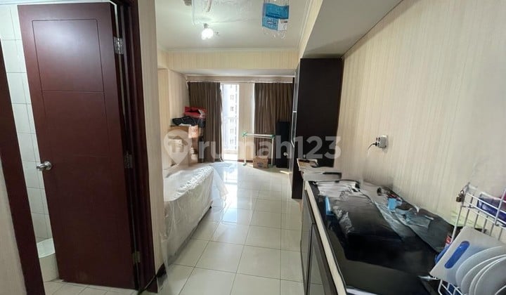 For Rent Royal Mediterania Apartment