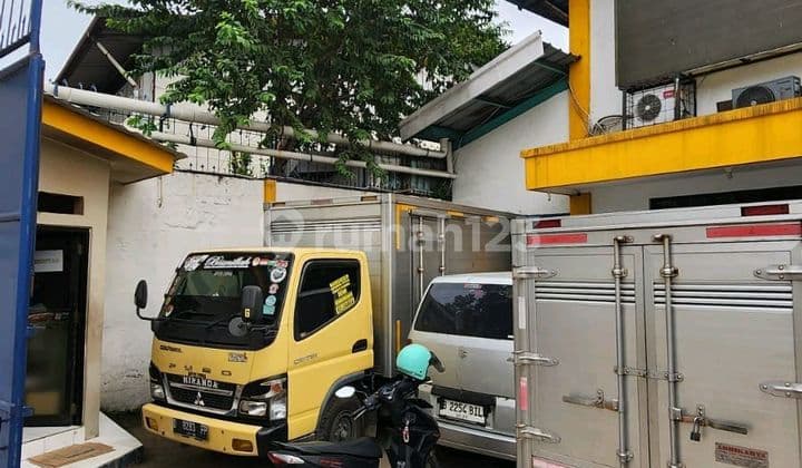 Dijual Gudang Siap Huni Lokasi Strategis Dekat Kawasan Bisnis
