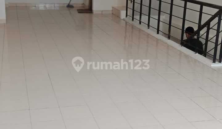 Ruko 3 Lantai Lokasi Strategis Dkt Area Perkantoran Bsd