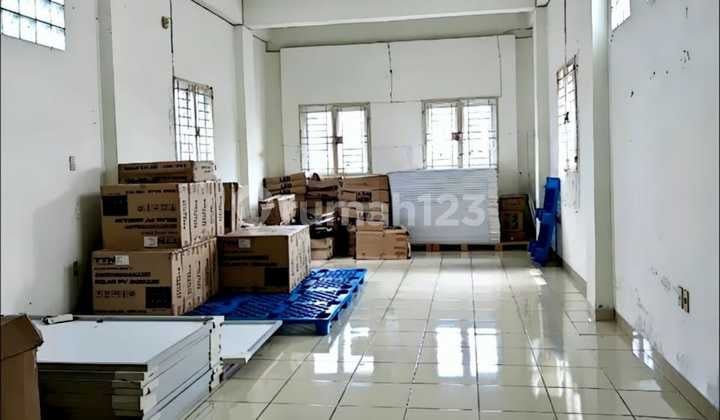 Ruko Mt Haryono Siap Huni