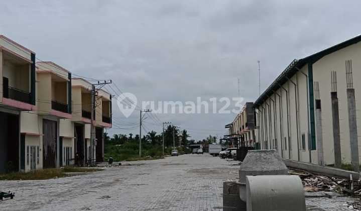 Saentis Market I New Warehouse