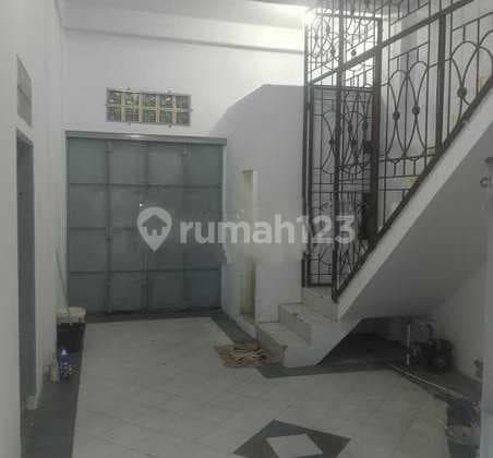 Ruko Gandeng Kapten Muslim Siap Huni