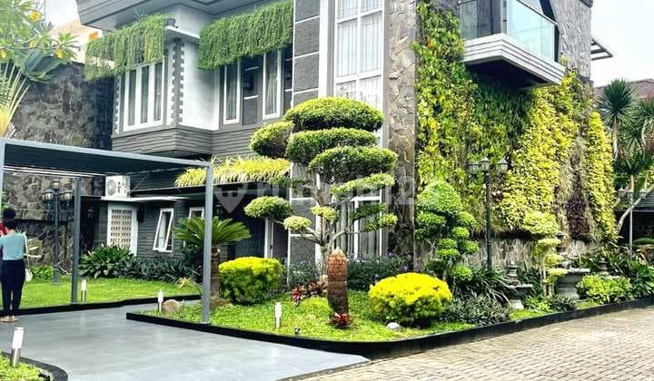 Rumah Super Mewah Suluh