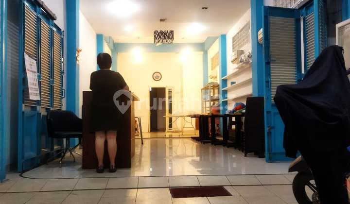 Ruko Inti Kota Jambi Furnished