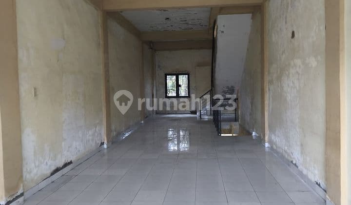 Sutomo Ujung Shop House