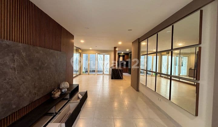 Dijual Rumah 2 Lantai di Lippo Karawaci Utara, Full Furnished, SHM