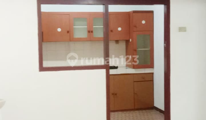 Dijual Rumah Di Rawamangun, Selatan, Shm