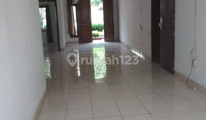 Dijual / Disewakan Rumah Luas di Villa Melati Mas Serpong, Barat, SHM