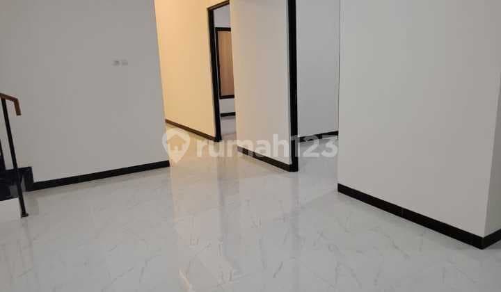 Dijual Rumah Di Citra 5, Bagus, Siap Huni, Shm