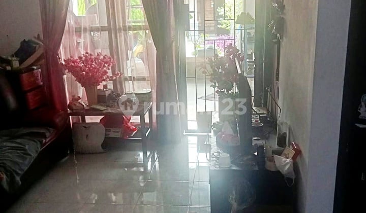 Dijual Cepat Rumah Grand Duta Tangerang, SHM, Siap Huni, Utara