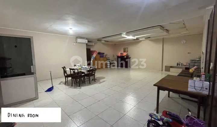 Dijual Cepat Gudang + Rumah Tinggal + Kantor di Kapuk Raya, Pinggir Jalan Raya Utama, Akses Kontainer 40 Feet, Utara, SHM
