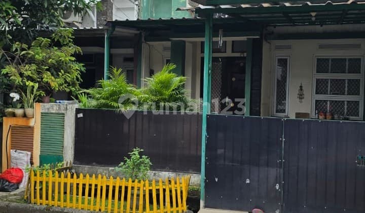 Rental House in Serpong Park BSD, Strategic Location Near Binus & Jelupang Toll Exit