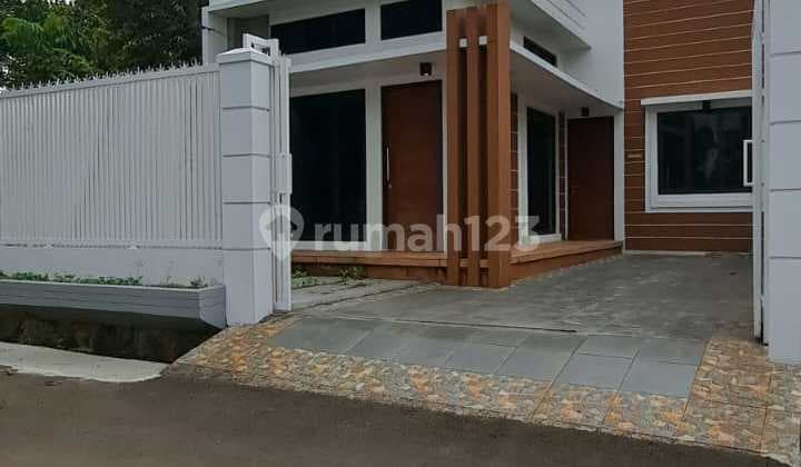 For Quick Sale: House in Griya Serpong Ciater
