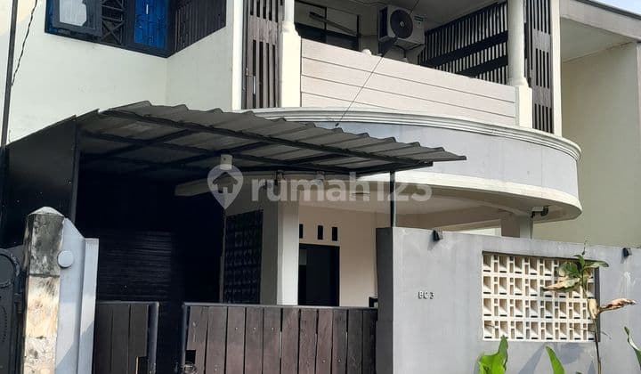 Dijual Rumah Full Furnished di Griya Loka BSD