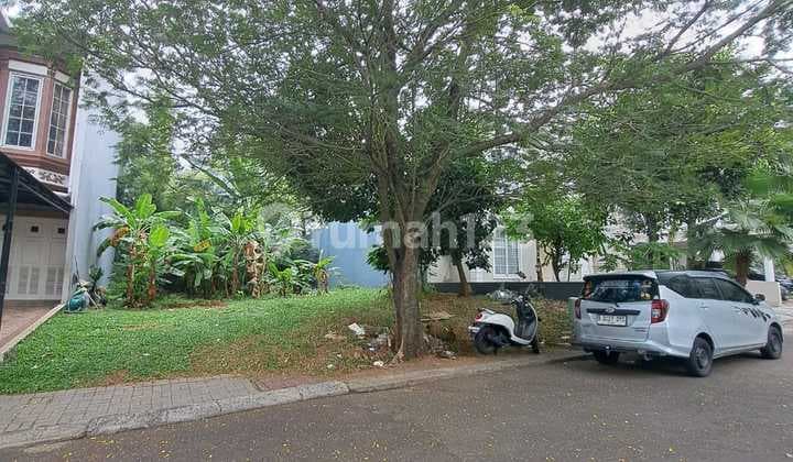 For Sale Square Plot, Prime Position, in Virginia Lagoon