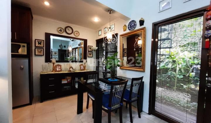 For Quick Sale Fully Furnished House with AC in Bintaro Sector 9